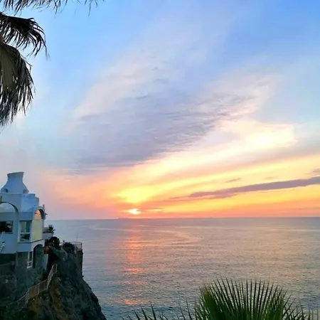 ベッド・アンド・ブレックファスト A Vous Notre Maison Forio di Ischia