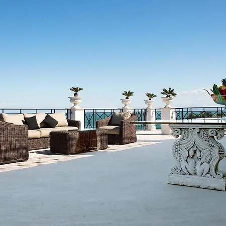 A Vous Notre Maison Bed & Breakfast Ischia