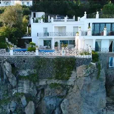 A Vous Notre Maison Forio di Ischia