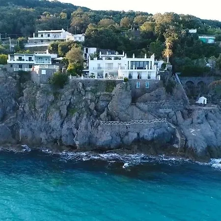 A Vous Notre Maison * Forio di Ischia